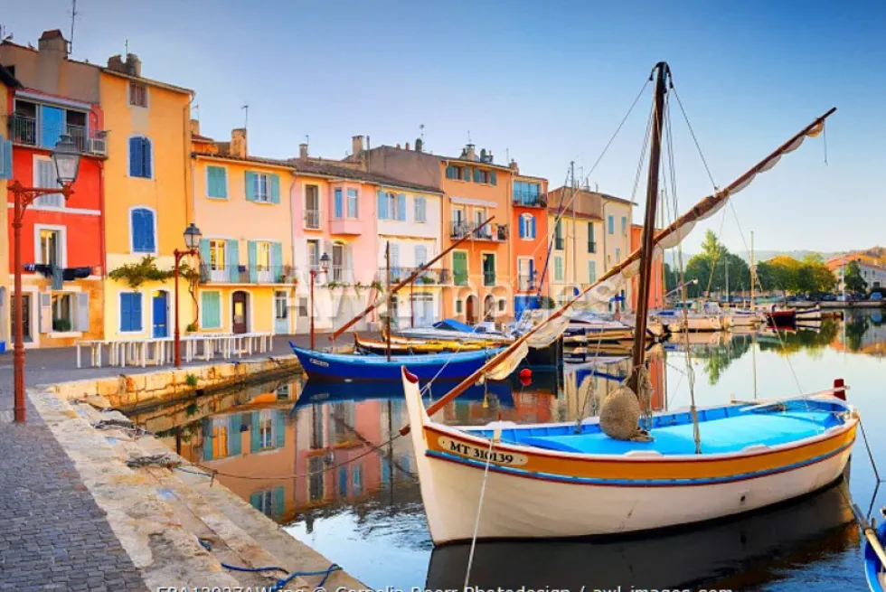 Harbour in Martigues Provence 1000 brikker