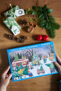 Julekalender Christmas Tree & Snowflakes 1000 brikker