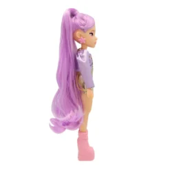 K POP Idol Nari Fashion doll