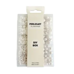 Perler æske hvid/perlemor forskellige størrelser nål/tråd