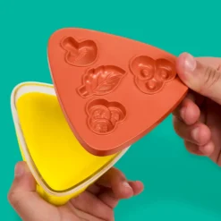 Play-Doh Snacks to go ass